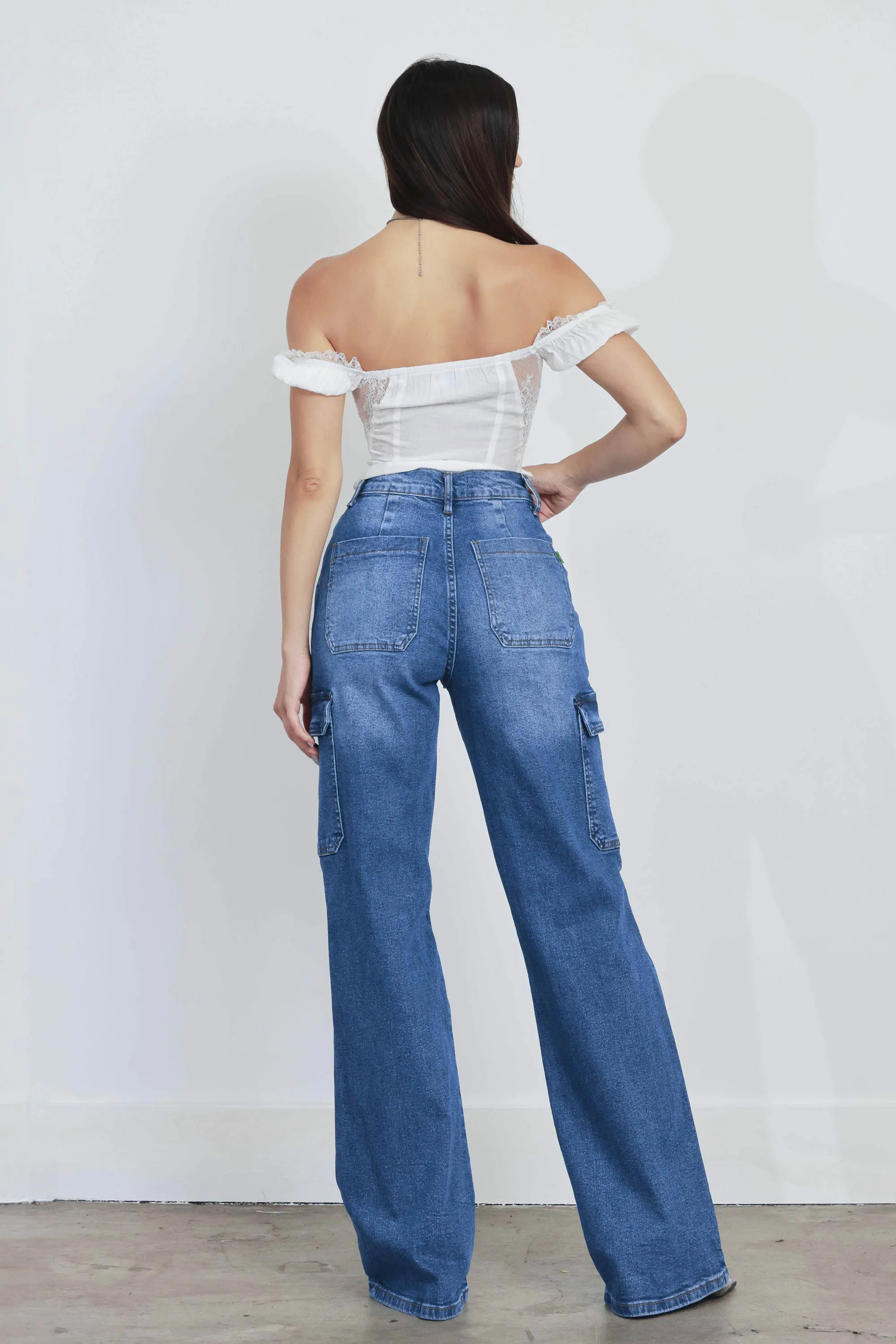 Big Pockets Wide Leg Cargo Jeans