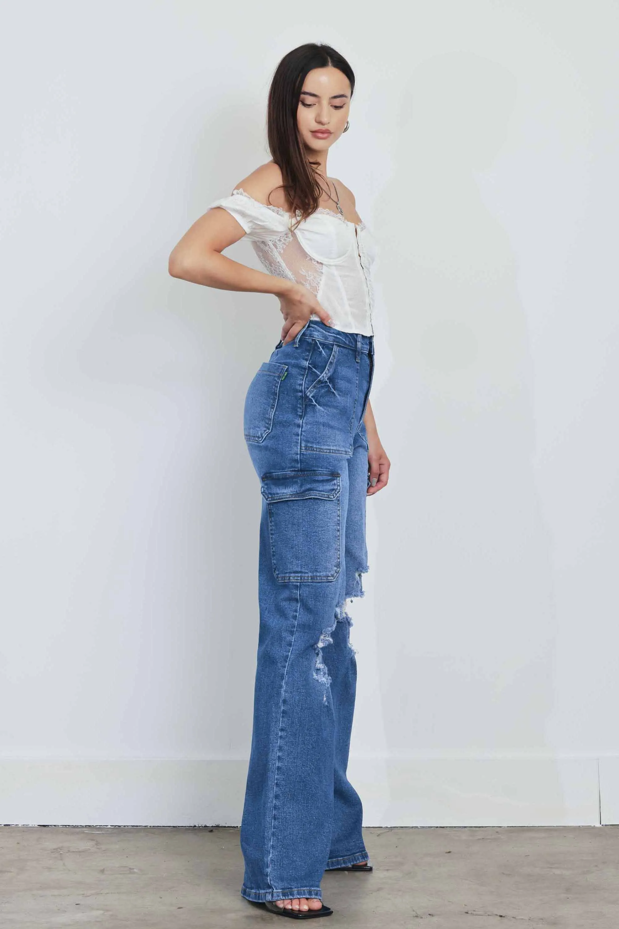 Big Pockets Wide Leg Cargo Jeans