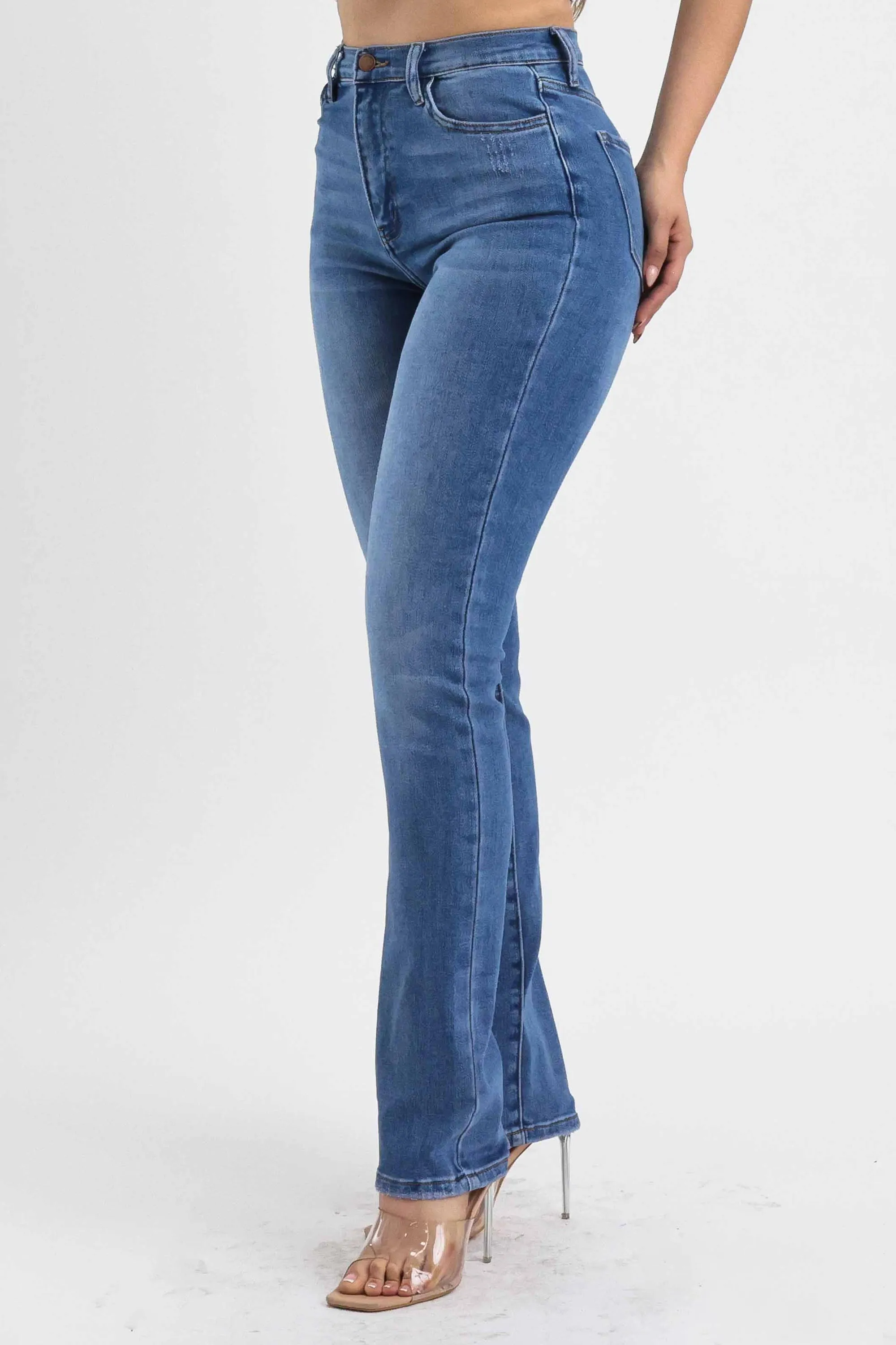 In Real Straight Jeans