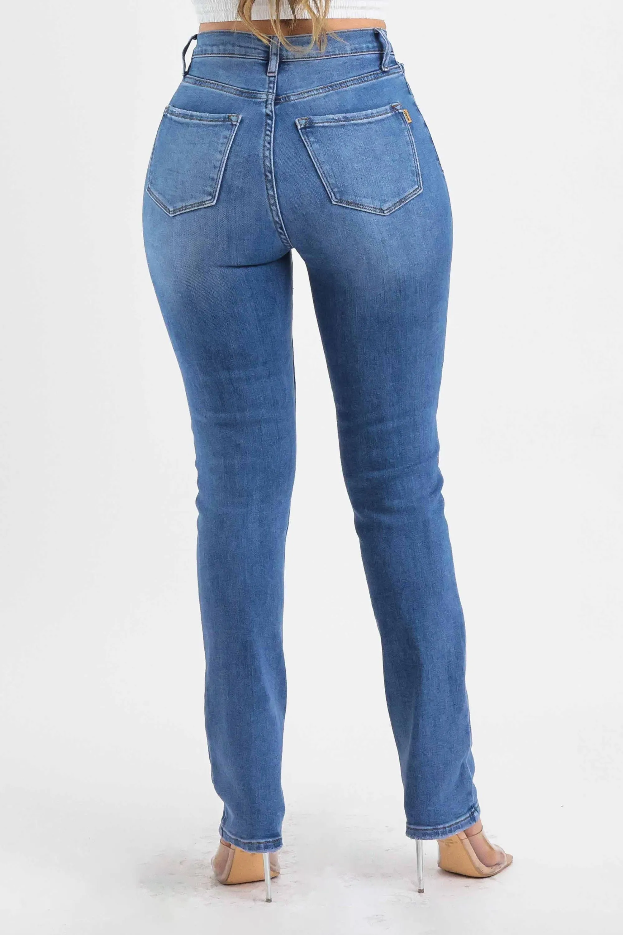 In Real Straight Jeans