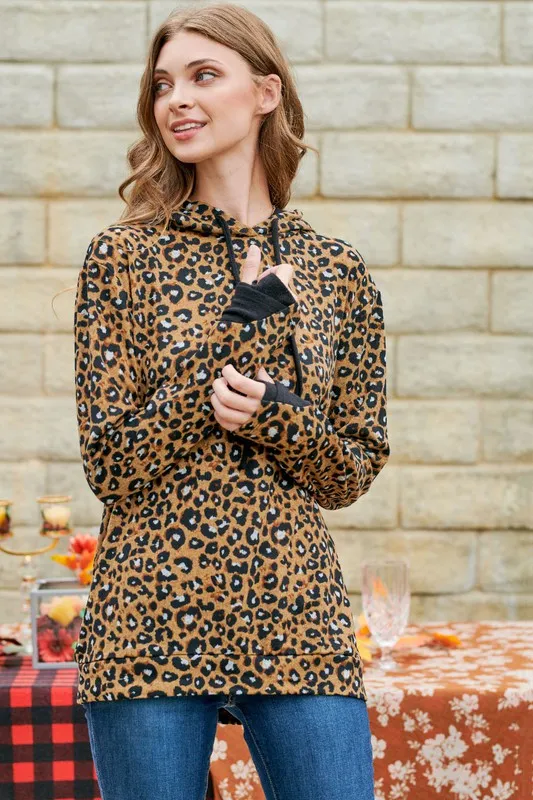 LEOPARD PRINTED HOODED TOP