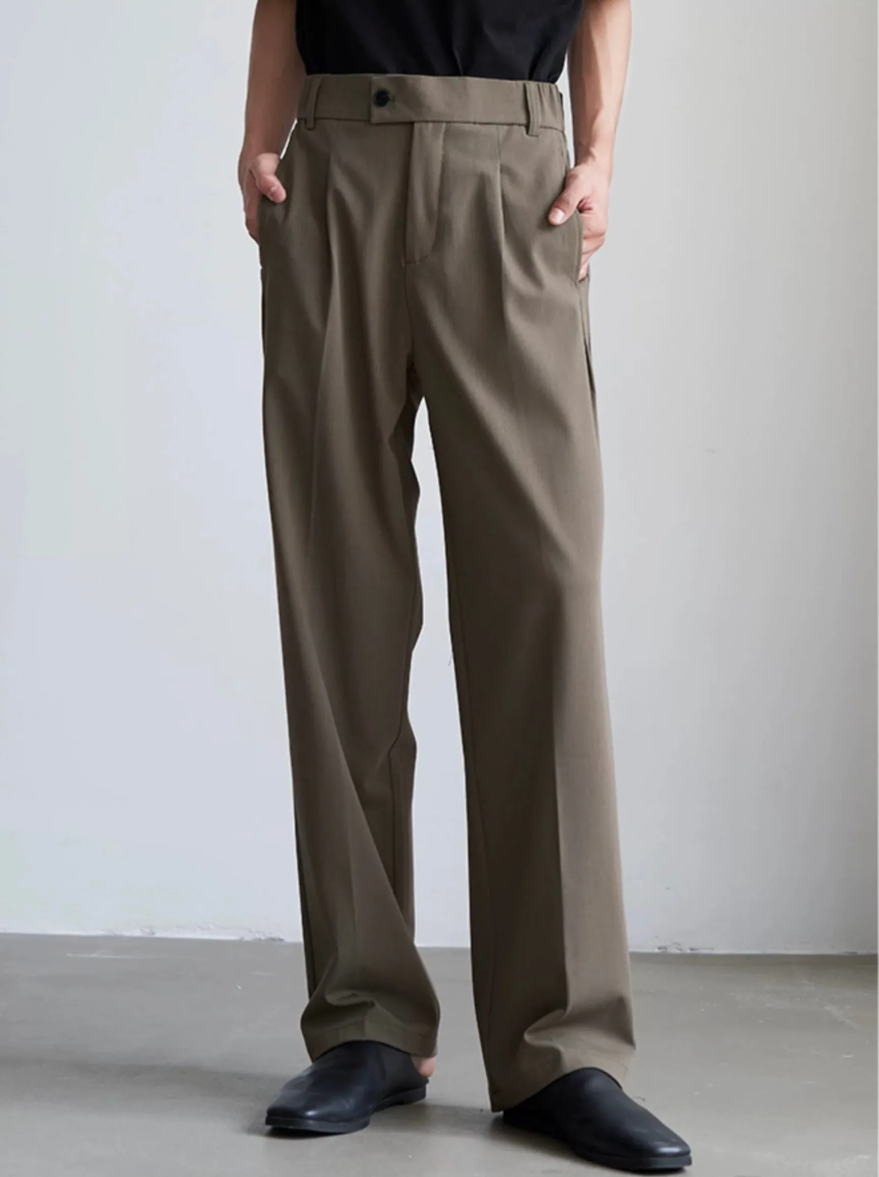 Single Pleated Casual Pants