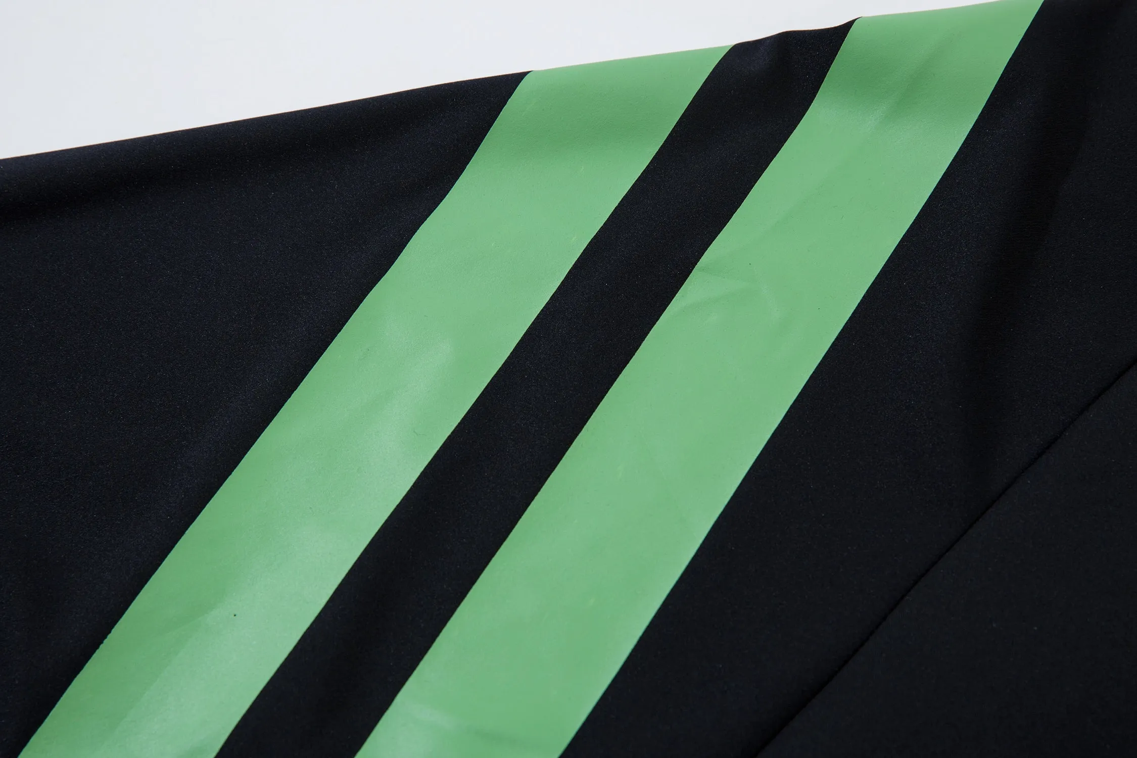 Sporty Stripes | Oversized Graphic Sweatshirt